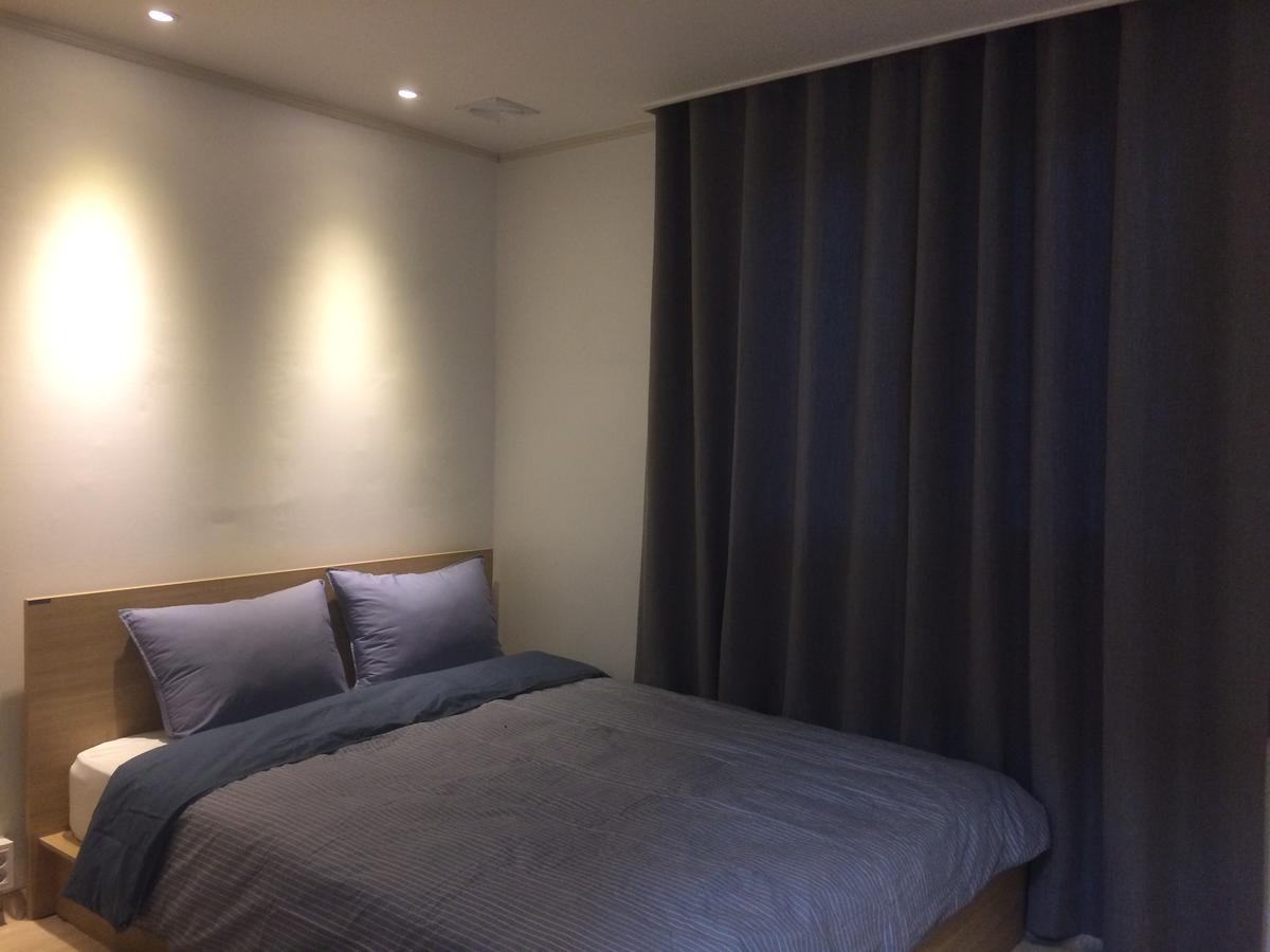 Wood House Hotel Busan Buitenkant foto